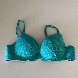 Very Sexy Push Up Victoria's Secret teal floral lace bra inside animal print 32A